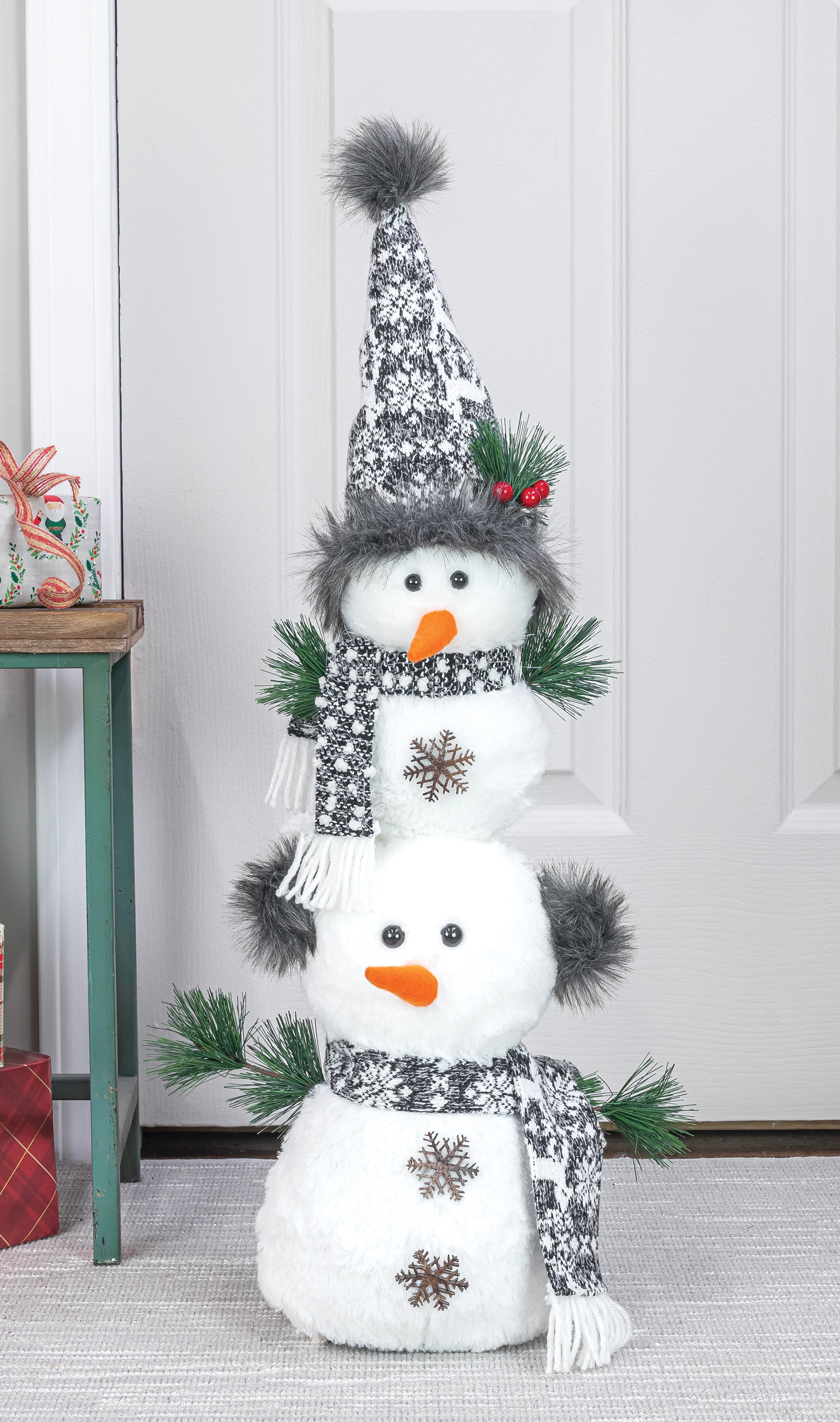 Festive Gray Snowman Stacker